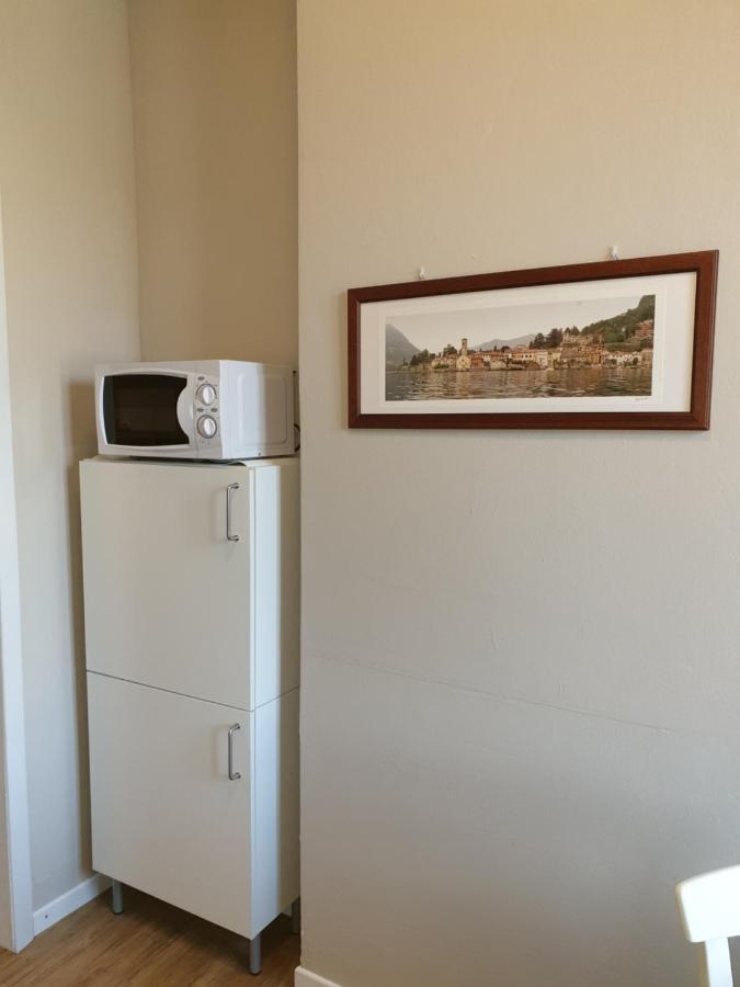 Voi Da Noi Intero Appartamento Con Parcheggio Privato Torno Buitenkant foto