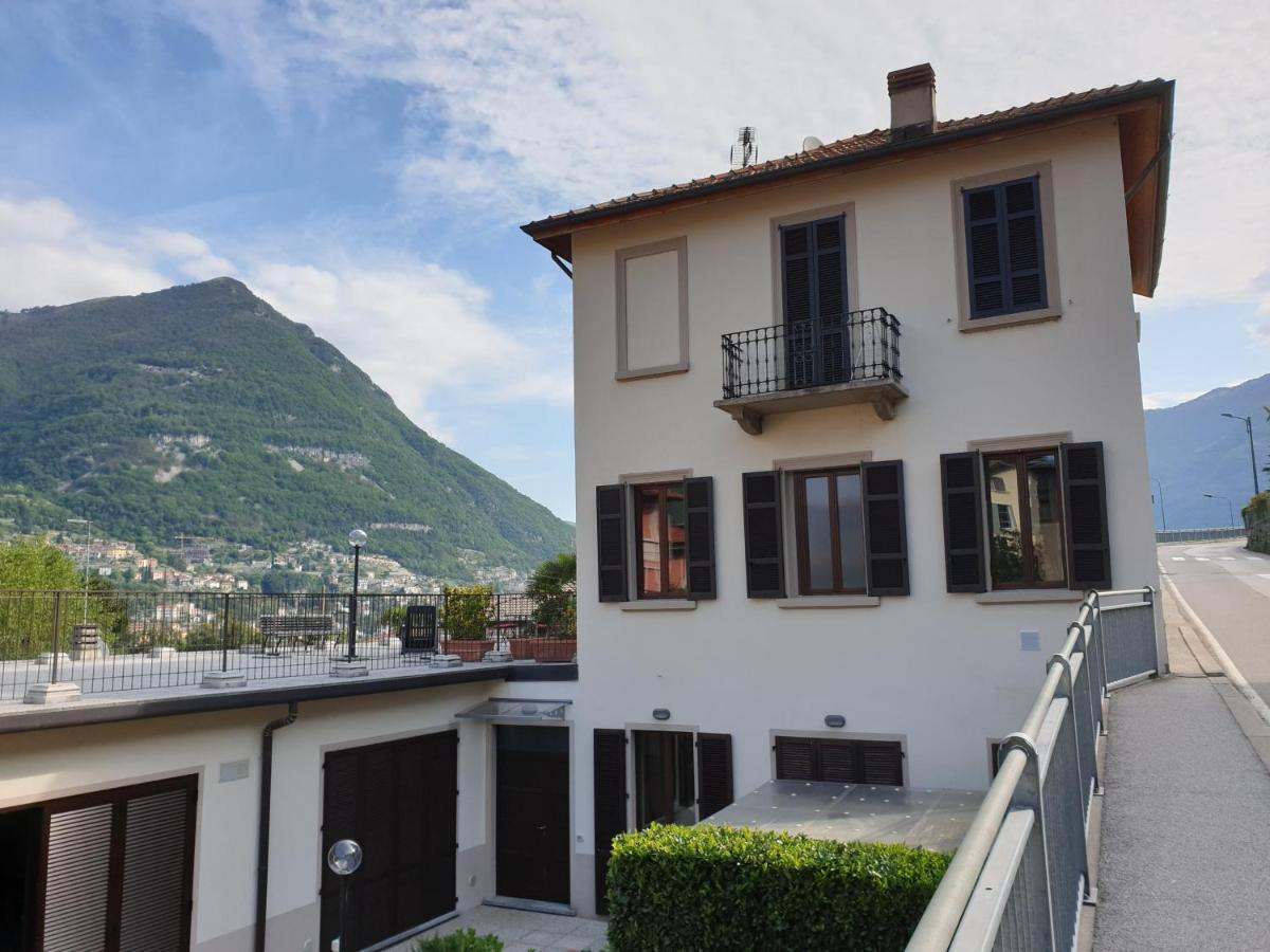 Voi Da Noi Intero Appartamento Con Parcheggio Privato Torno Buitenkant foto